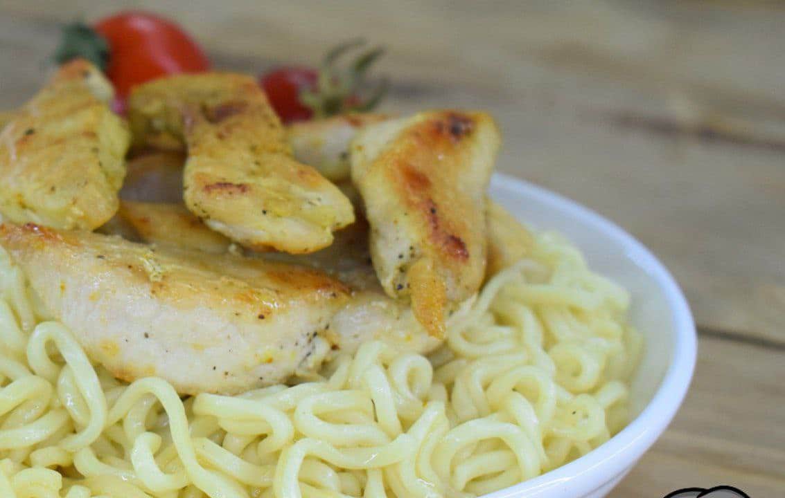 خرید و قیمت نودل مرغ و قارچ + فروش عمده